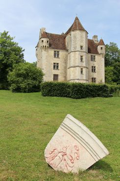 Manoir de Courboyer, siège de la Maison du Parc - © PNRP