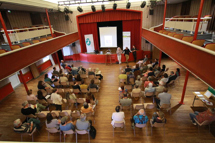 Environ 80 personnes ont assisté à la conférence qui se tenait à Nogent-le-Rotrou. Mais l'intérêt pour celle-ci a été bien au-delà de notre territoire.